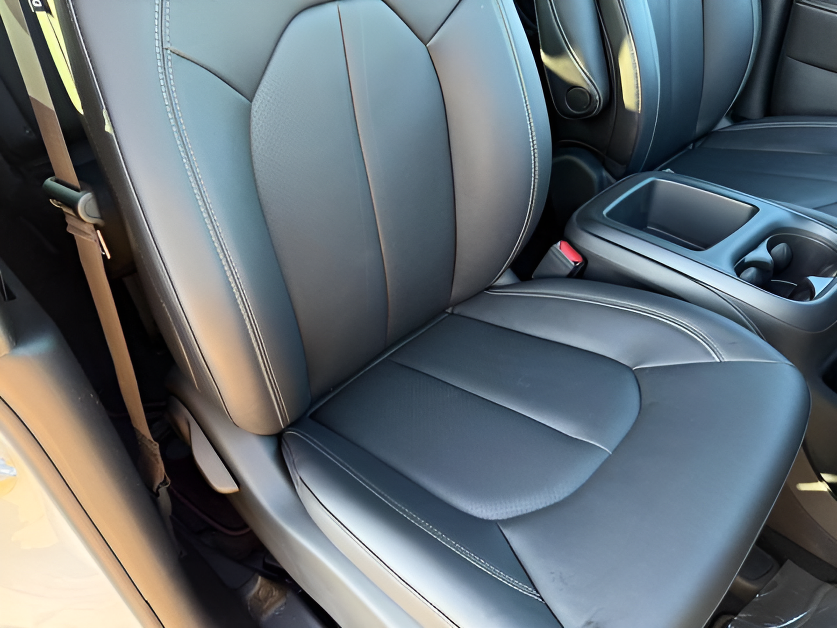 New 2026 Chrysler Pacifica Select w/ S Appearance Package FWD image 15