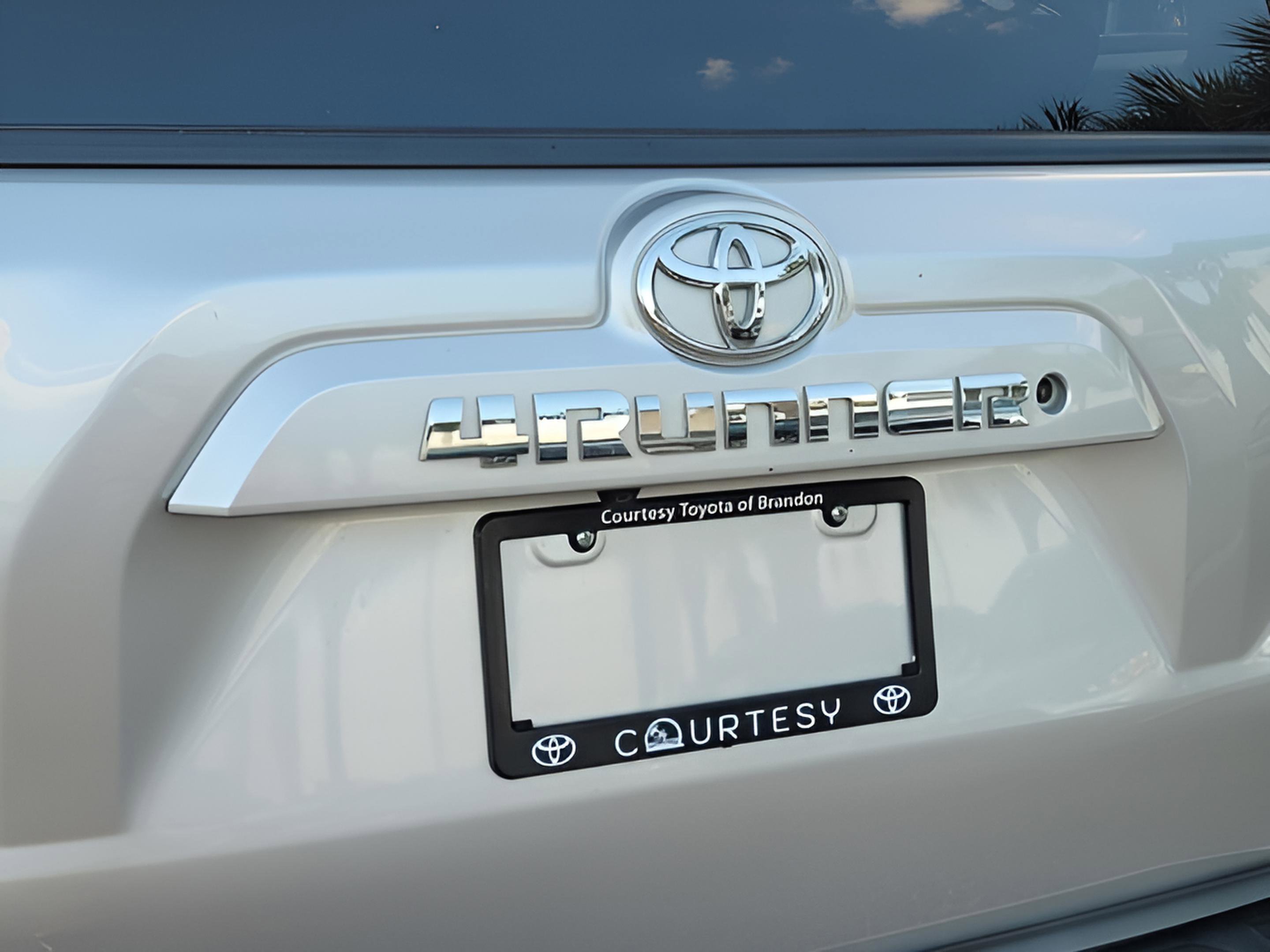 Certified 2019 Toyota 4Runner SR5 image 32