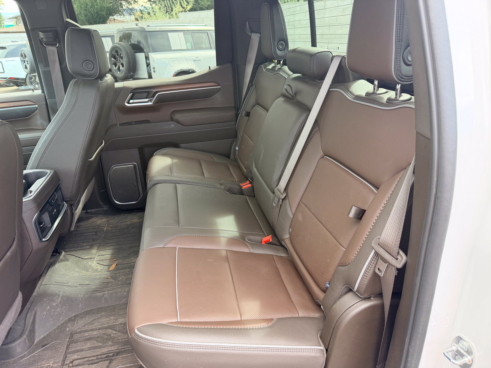 Used 2024 GMC Sierra 1500 Denali AWD/4WD image 28
