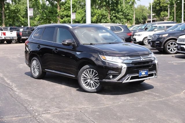 Used 2022 Mitsubishi Outlander SEL AWD/4WD image 2
