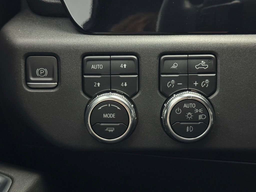 Used 2023 GMC Sierra 1500 SLT w/ SLT Premium Plus Package image 24