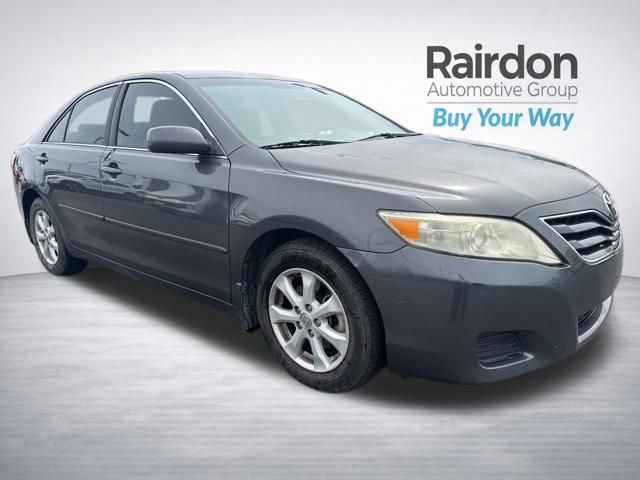 Used 2011 Toyota Camry LE w/ LE Extra-Value Pkg FWD image 1