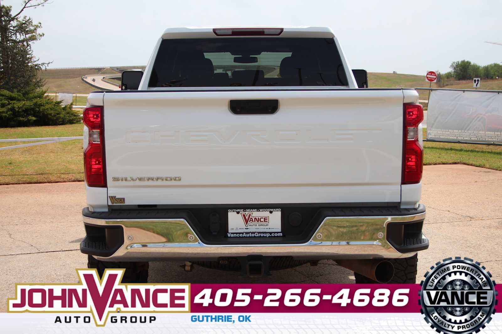 Used 2021 Chevrolet Silverado 2500 LT w/ Texas Edition AWD/4WD image 10