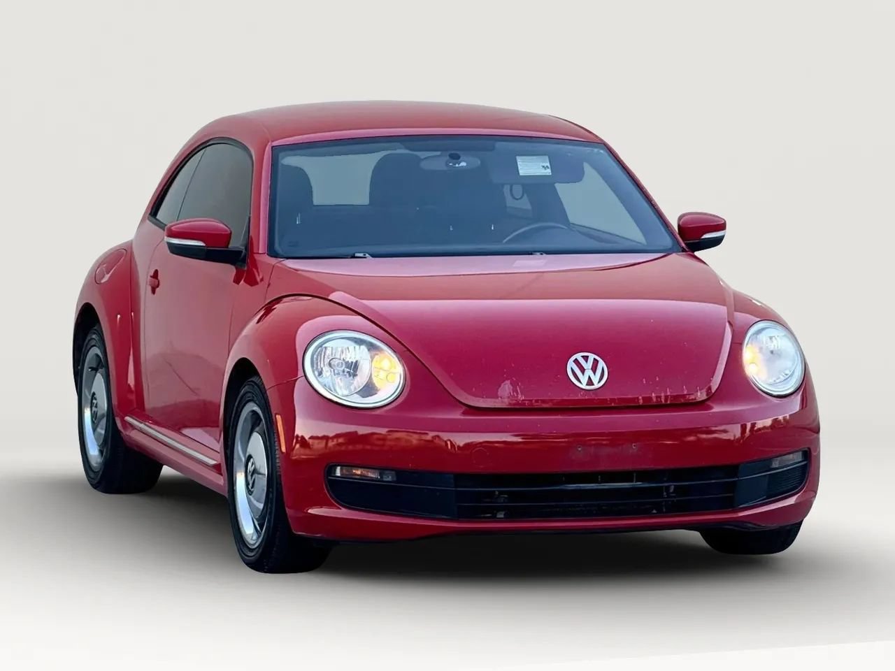 Used 2012 Volkswagen Beetle 2.5 FWD image 1