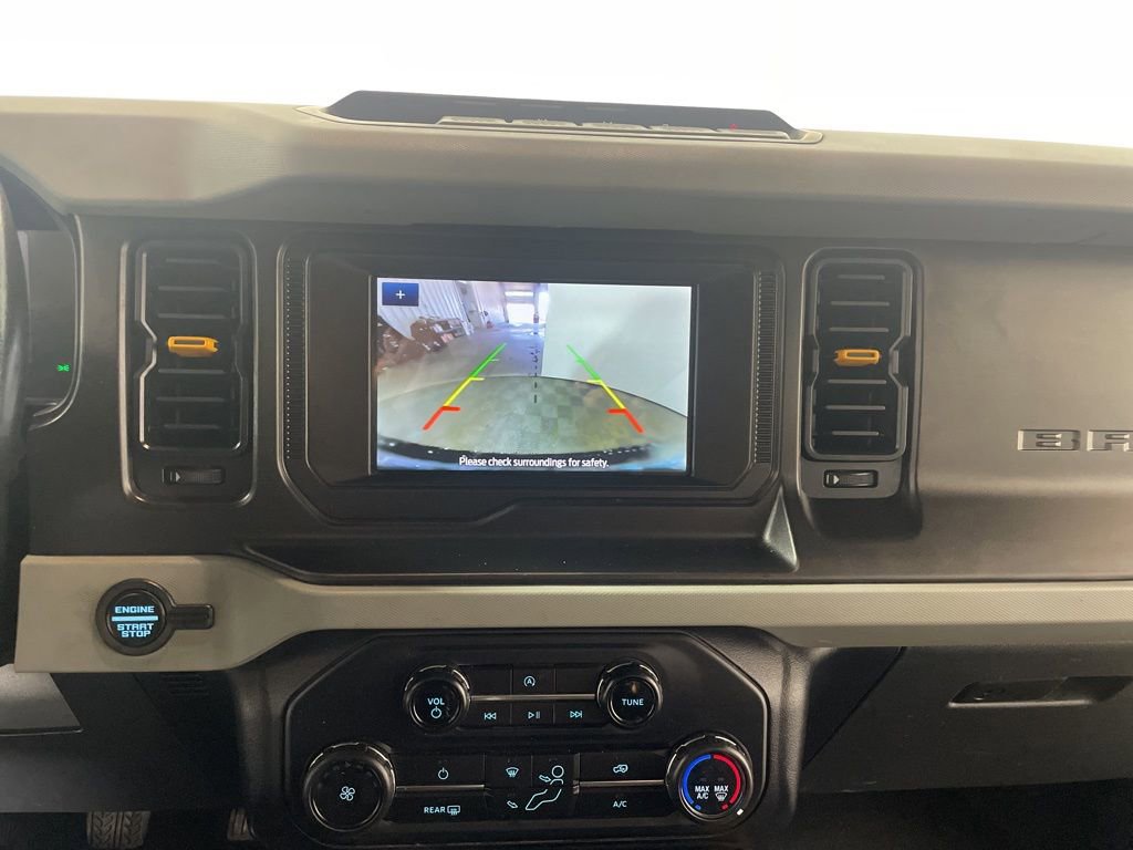 Used 2022 Ford Bronco Badlands w/ Sasquatch Package image 16