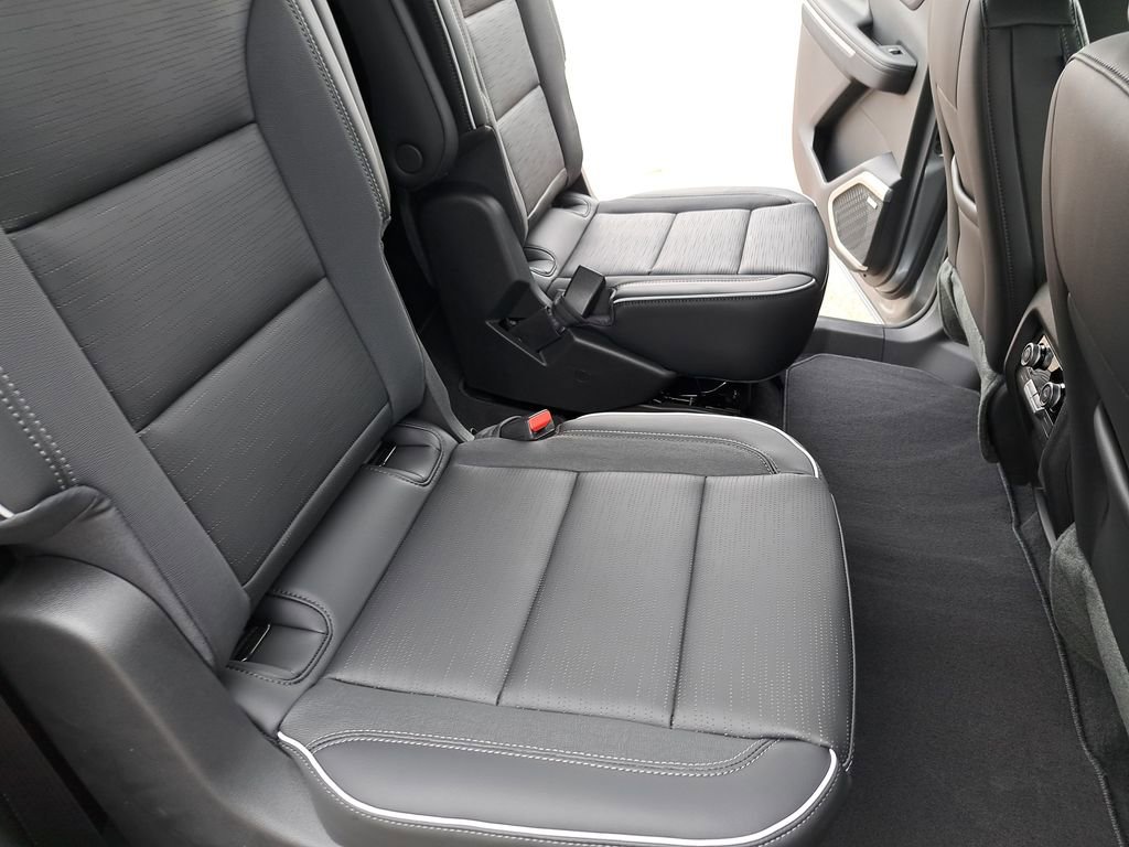 New 2026 Buick Enclave Sport Touring w/ Power Package FWD image 11