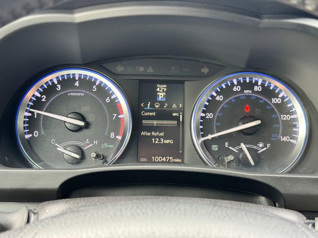 Used 2015 Toyota Highlander XLE image 22