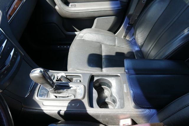 Used 2013 Lincoln MKS FWD image 26