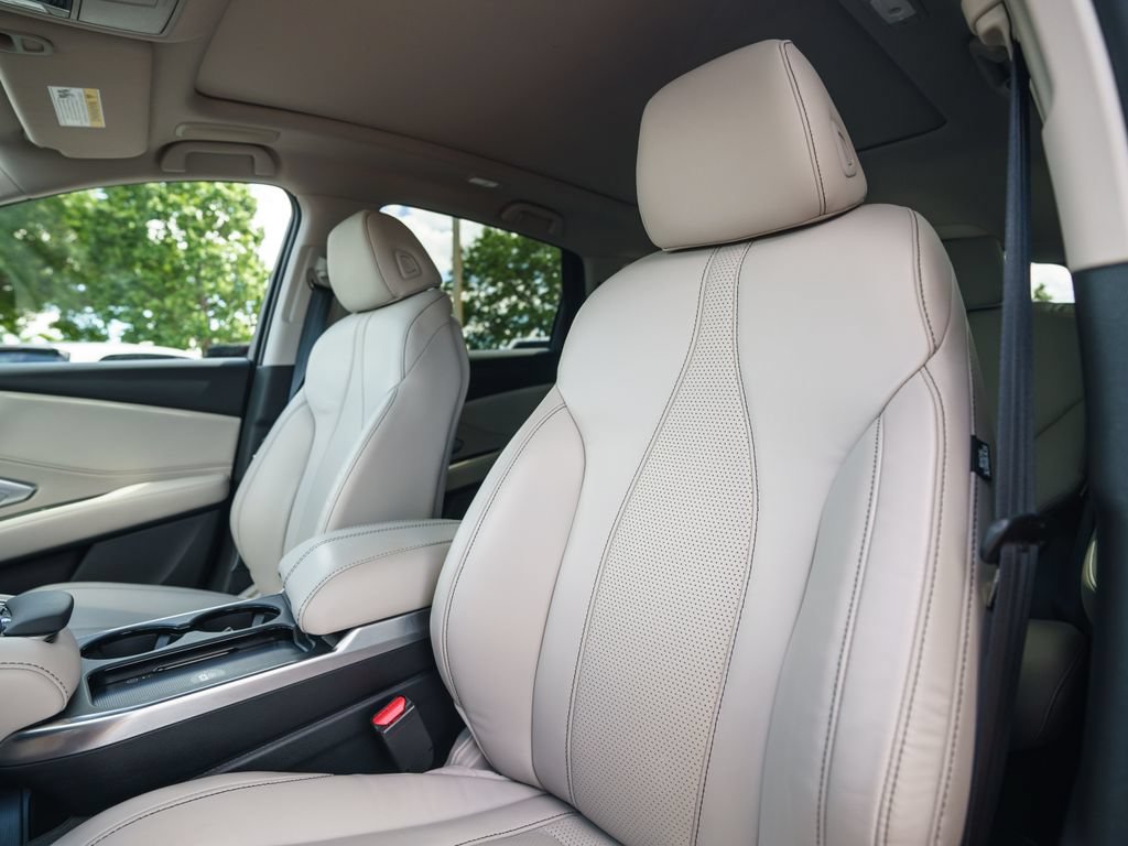 Certified 2025 Acura RDX SH-AWD w/ Technology Package image 7