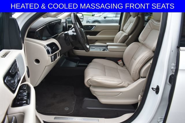 Used 2020 Lincoln Navigator Reserve w/ Luxury Package AWD/4WD image 4