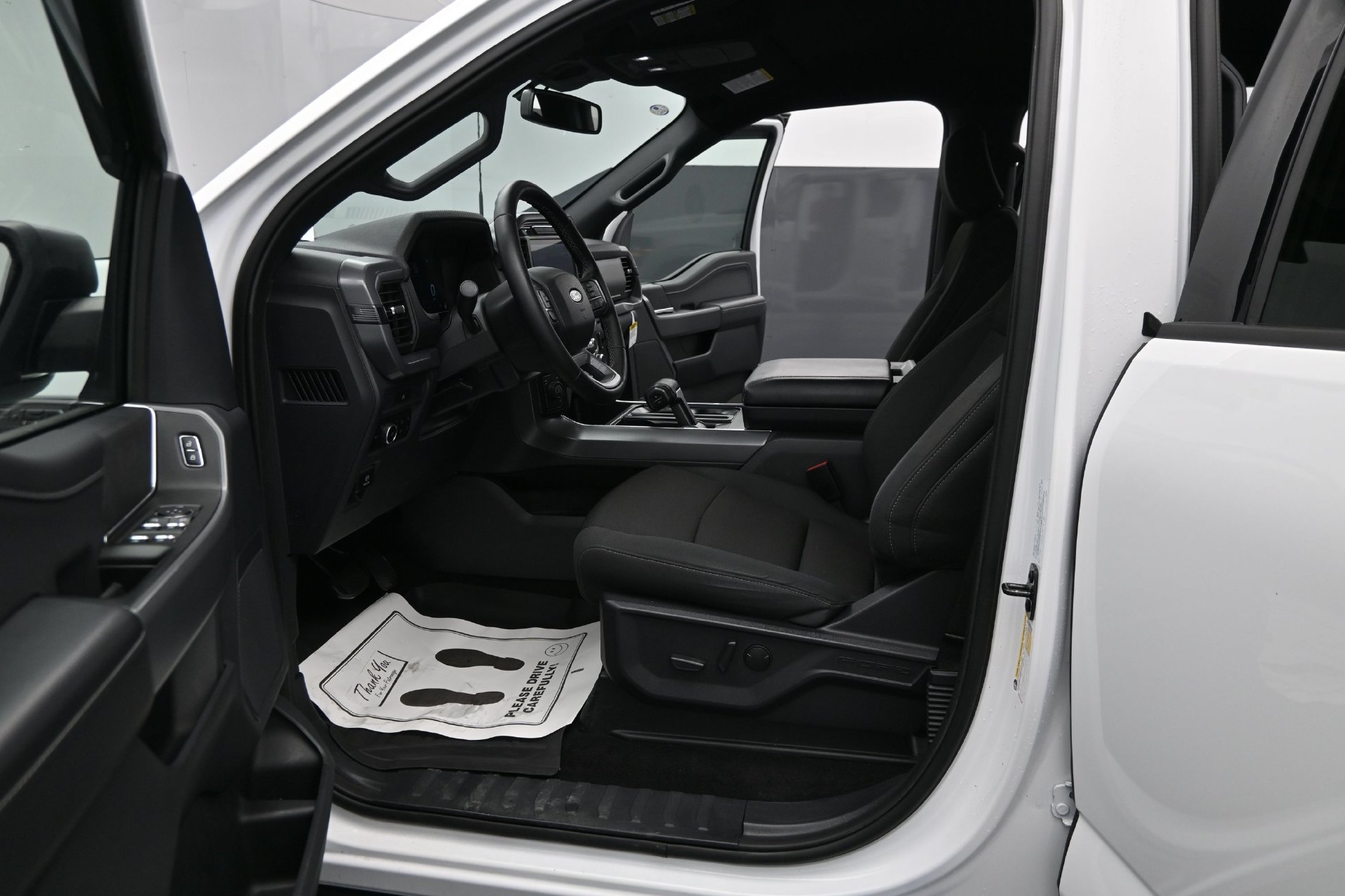 Used 2025 Ford F150 XLT w/ Equipment Group 302A MID AWD/4WD image 16