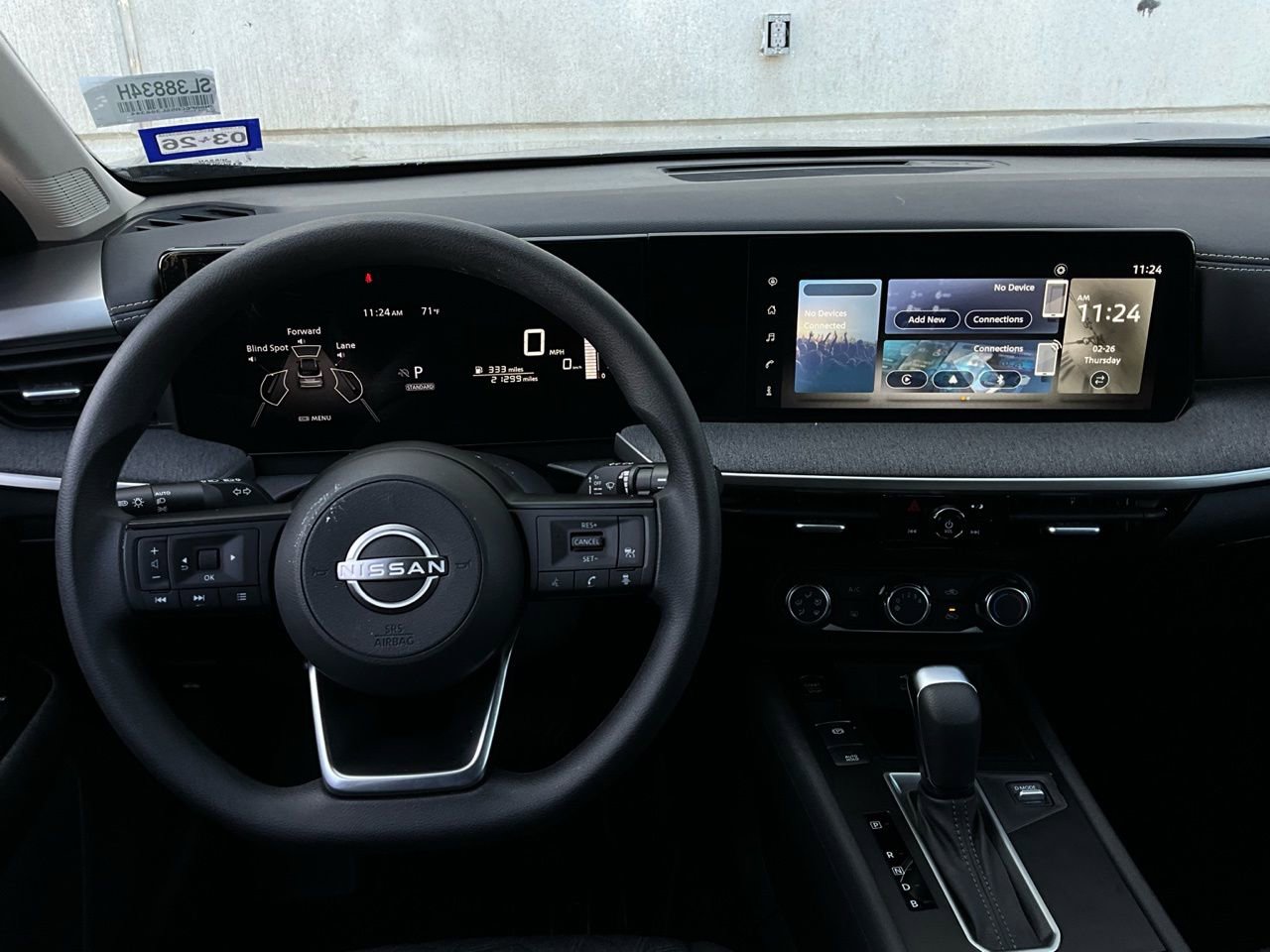 Used 2025 Nissan Kicks SV image 12