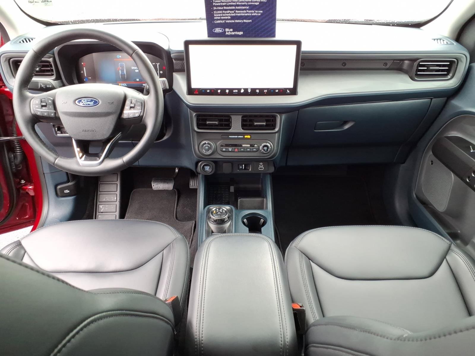 Certified 2025 Ford Maverick Lariat w/ Black Appearance Package AWD/4WD image 16