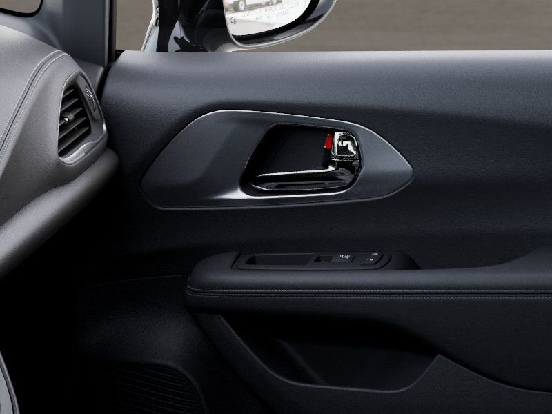 New 2026 Chrysler Pacifica Select FWD image 25