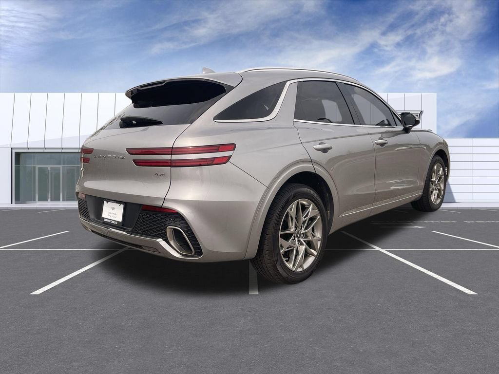 Used 2025 Genesis GV70 2.5T AWD/4WD image 8