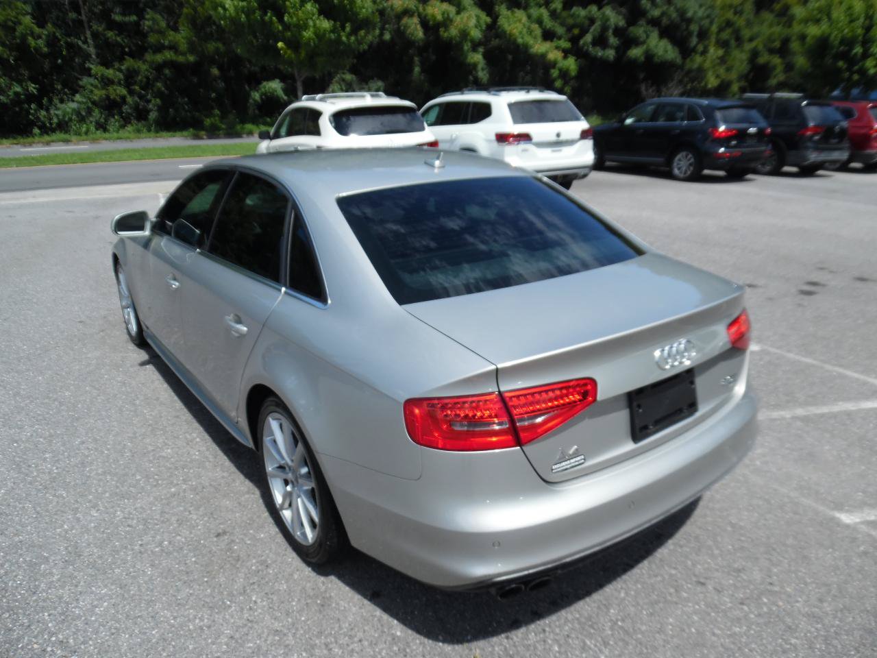 Used 2014 Audi A4 2.0T Premium Plus w/ Premium Plus Package AWD/4WD image 3