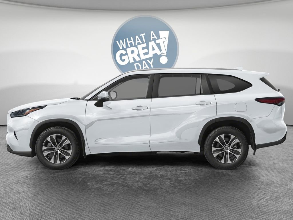 New 2026 Toyota Highlander Platinum image 6