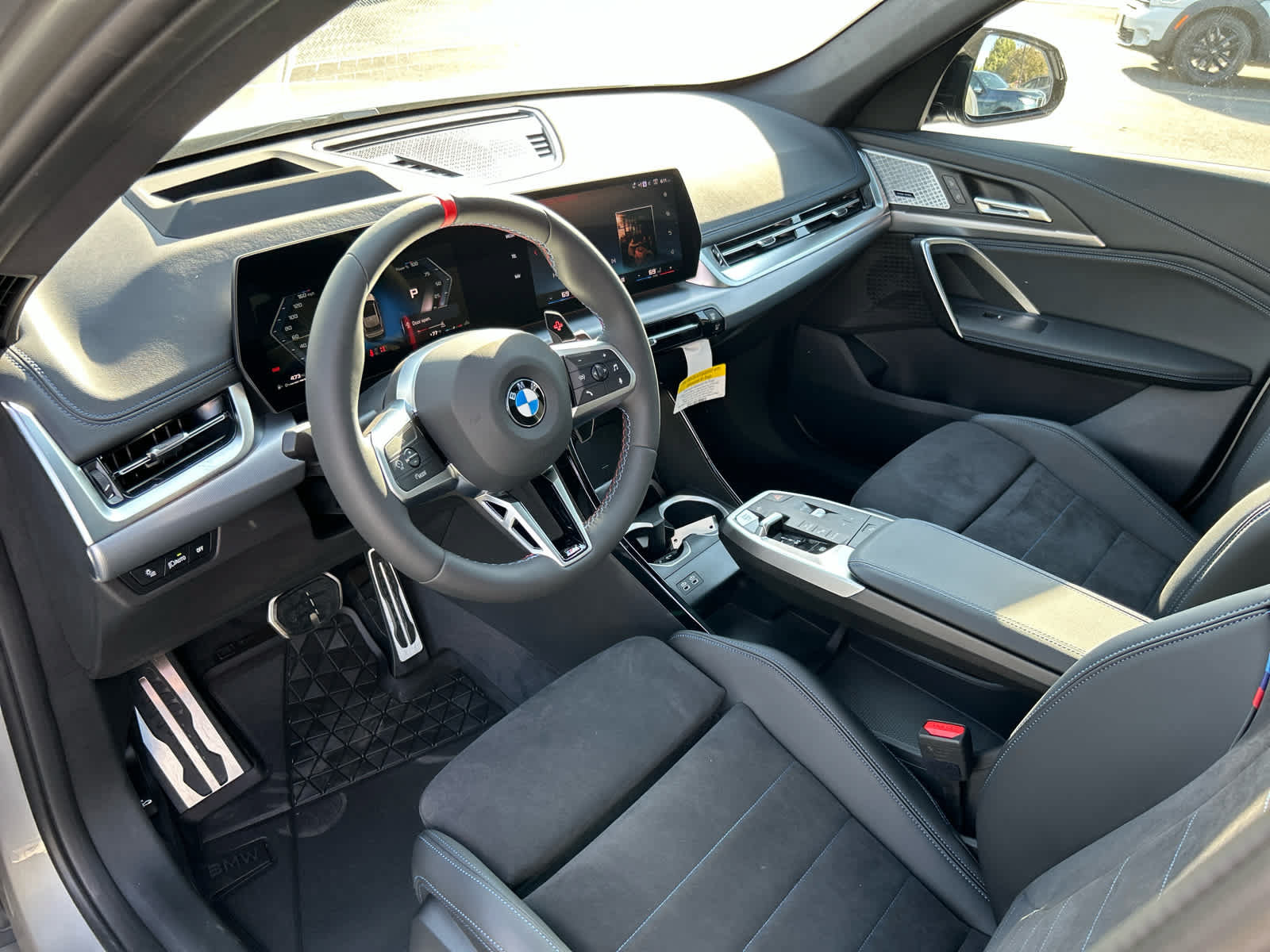 New 2025 BMW X1 M35i w/ Premium Package AWD/4WD image 22