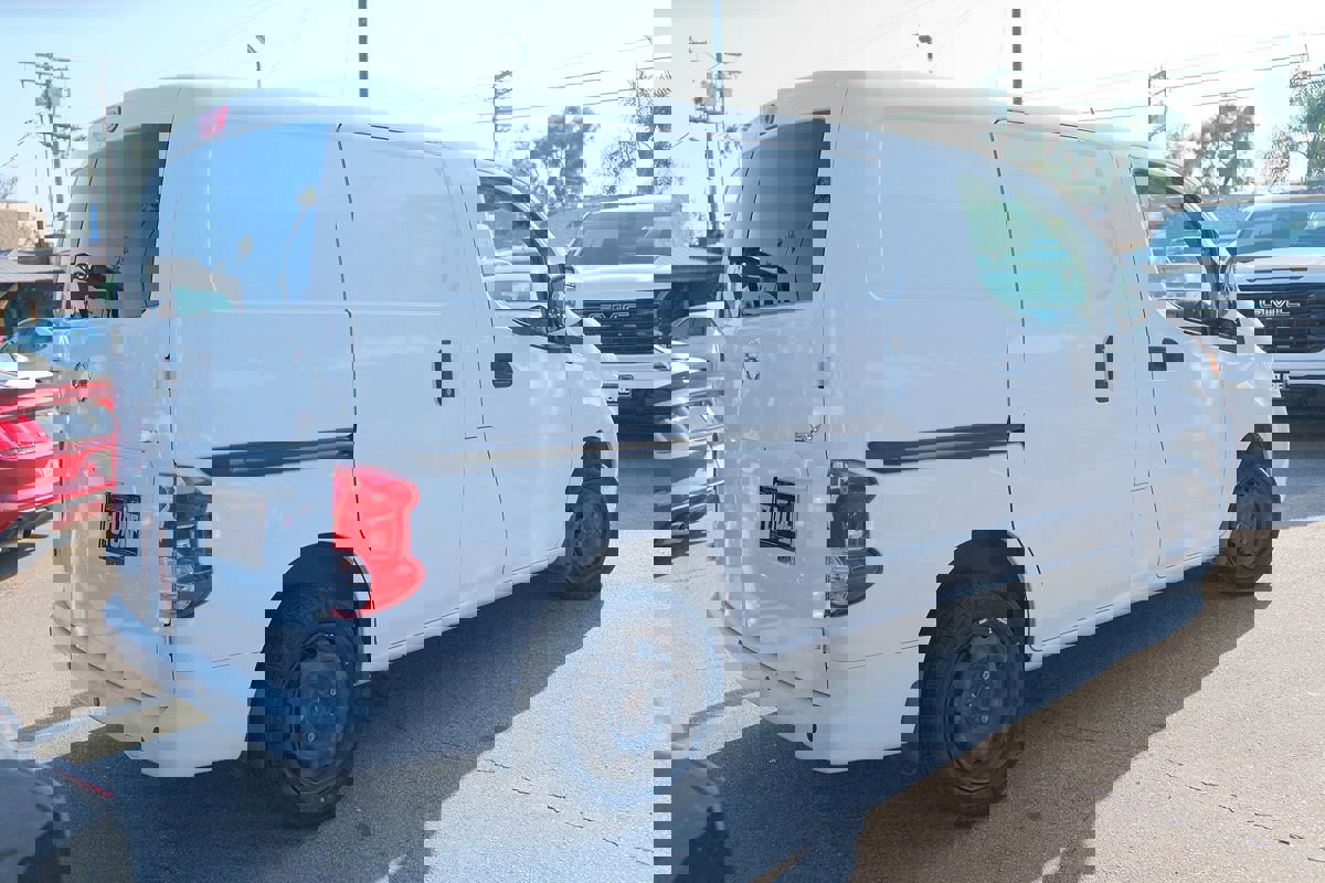 Used 2021 Nissan NV200 SV w/ Back Door Glass Package image 8