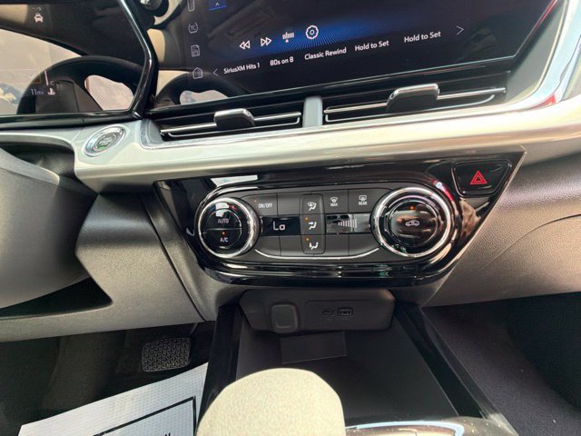 New 2026 Chevrolet Trax LT FWD image 27