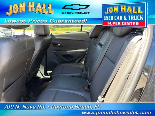 Used 2017 Chevrolet Trax LT w/ LT Convenience Package FWD image 20