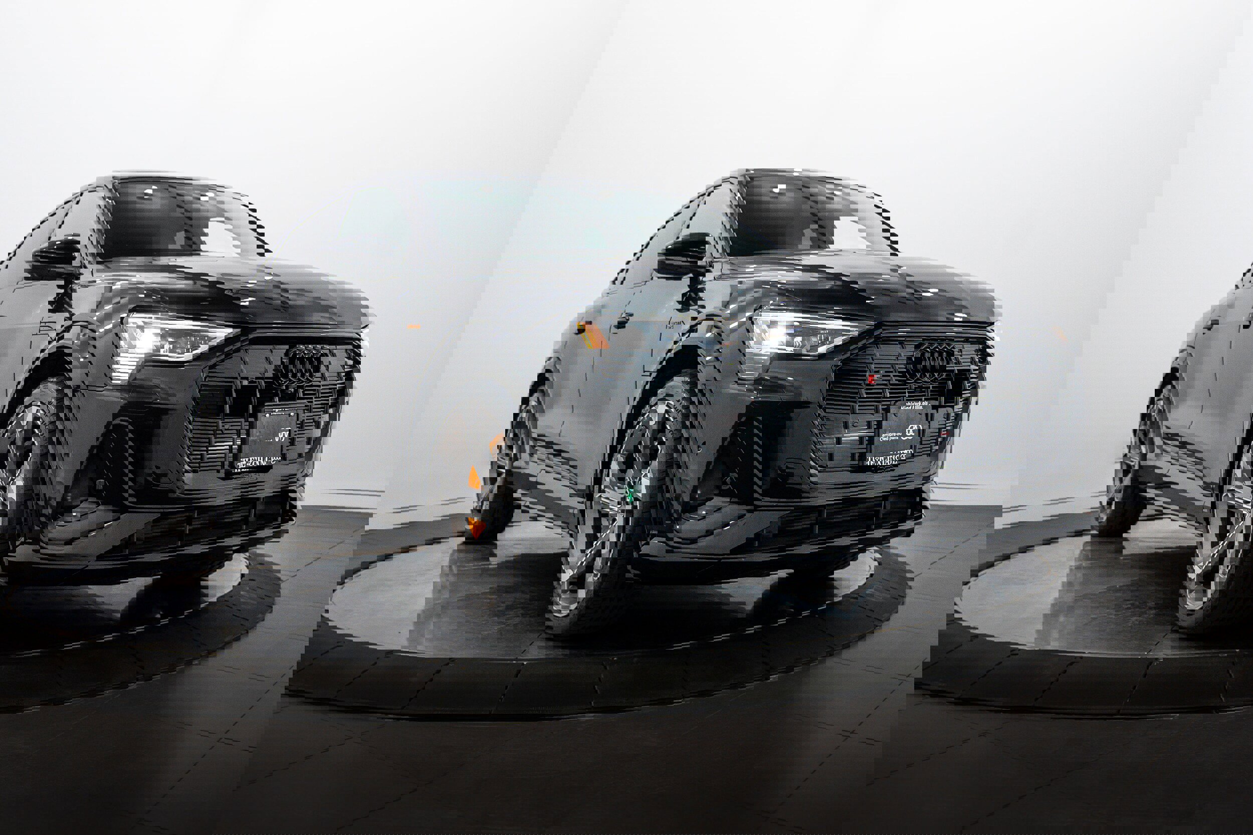 Certified 2023 Audi e-tron S Prestige w/ Prestige Package image 1