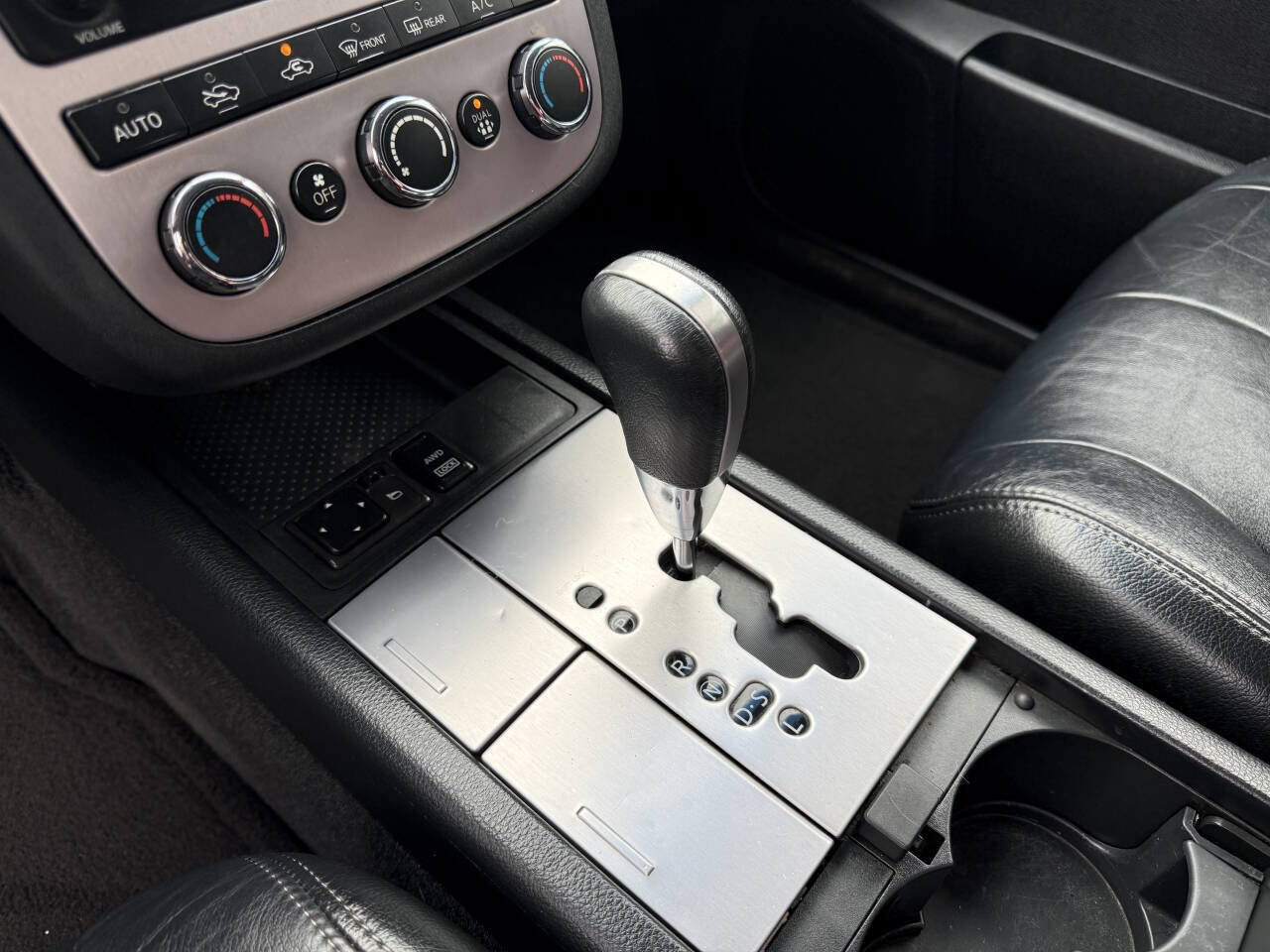 Used 2006 Nissan Murano S image 10