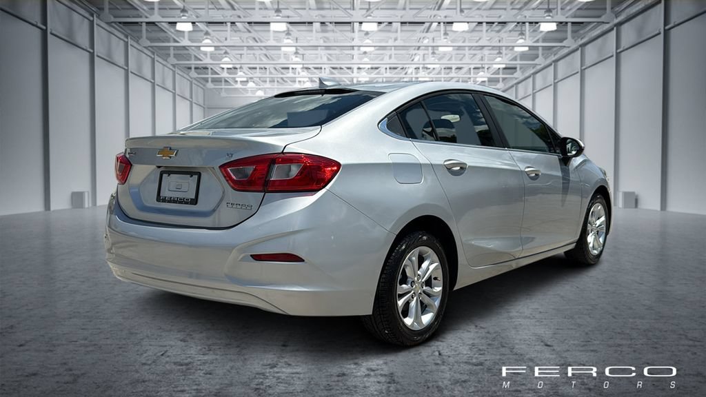 Used 2019 Chevrolet Cruze LT w/ LT Fleet Convenience Package FWD image 5