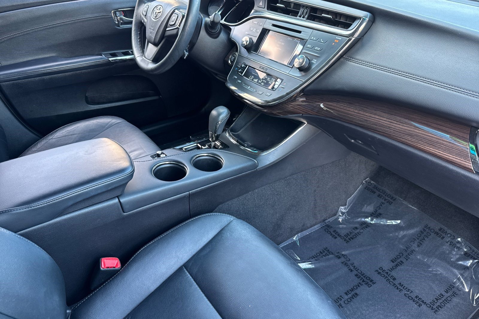 Used 2014 Toyota Avalon XLE Premium FWD image 32