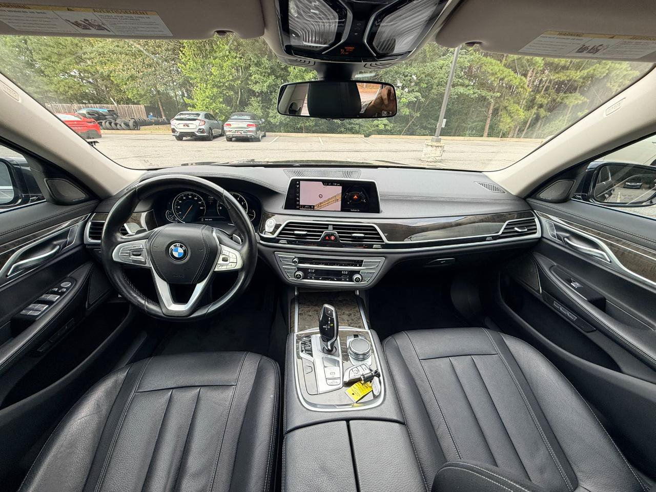 Used 2018 BMW 740i xDrive AWD/4WD image 2