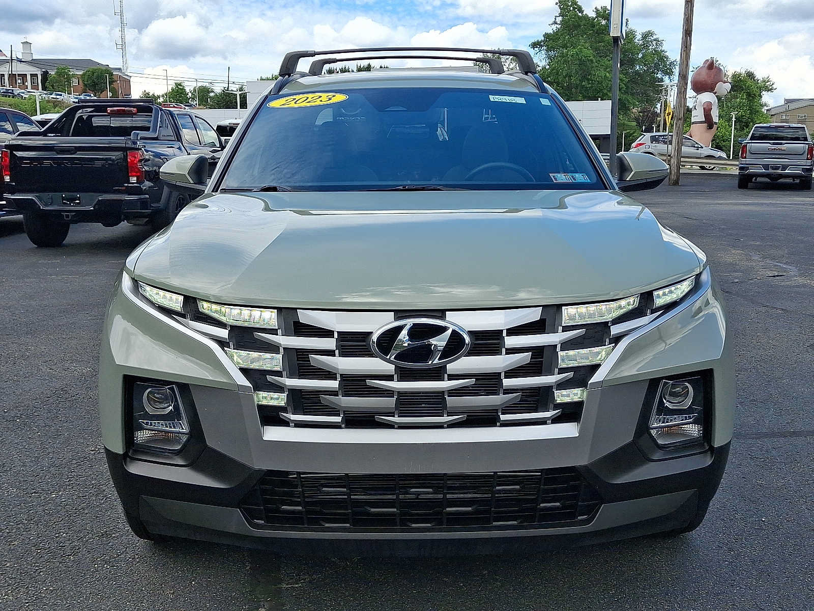 Used 2023 Hyundai Santa Cruz SEL w/ Activity Package AWD/4WD image 2