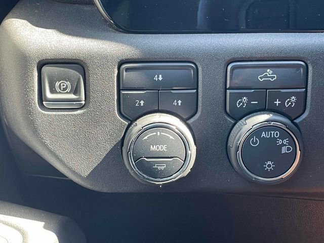 Used 2024 Chevrolet Silverado 2500 LT image 19