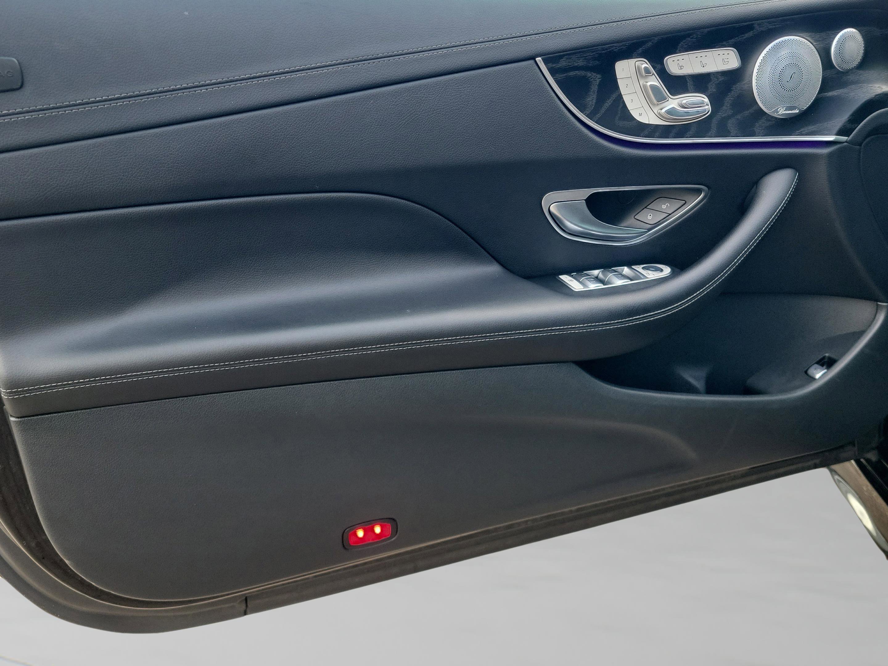 Used 2018 Mercedes-Benz E 400 Cabriolet image 11