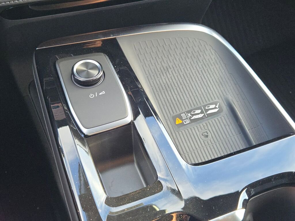 New 2026 Buick Enclave Sport Touring w/ LPO, Floor Liner Package FWD image 29