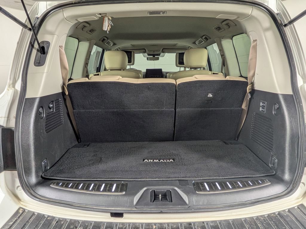 Used 2023 Nissan Armada Platinum w/ Captain's Chairs Package image 10