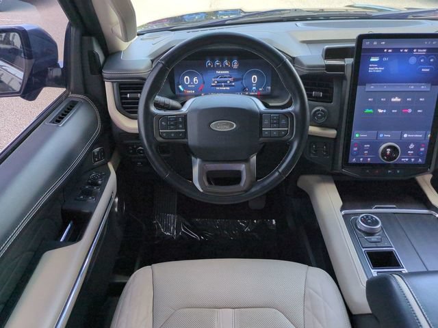 Used 2023 Ford Expedition Max Platinum RWD image 18
