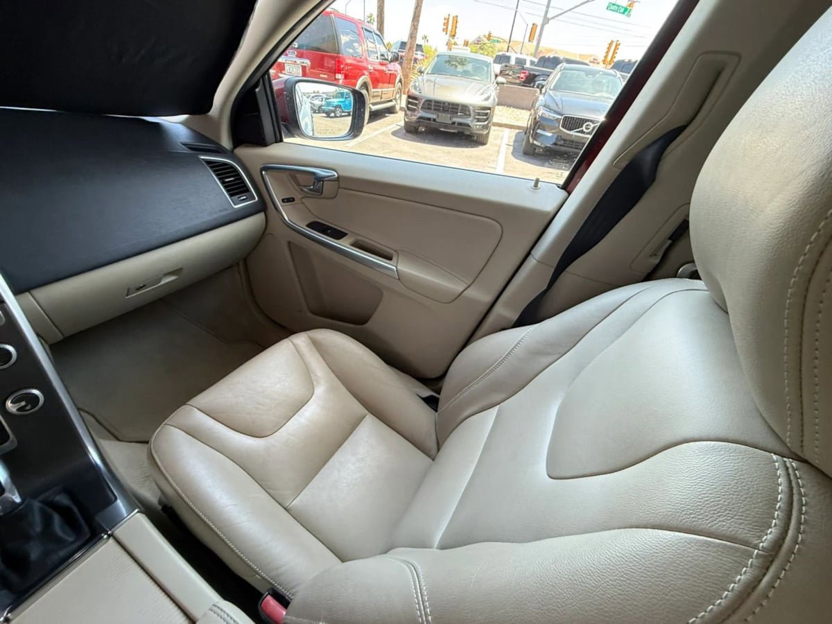 Used 2016 Volvo XC60 T5 Premier FWD image 47