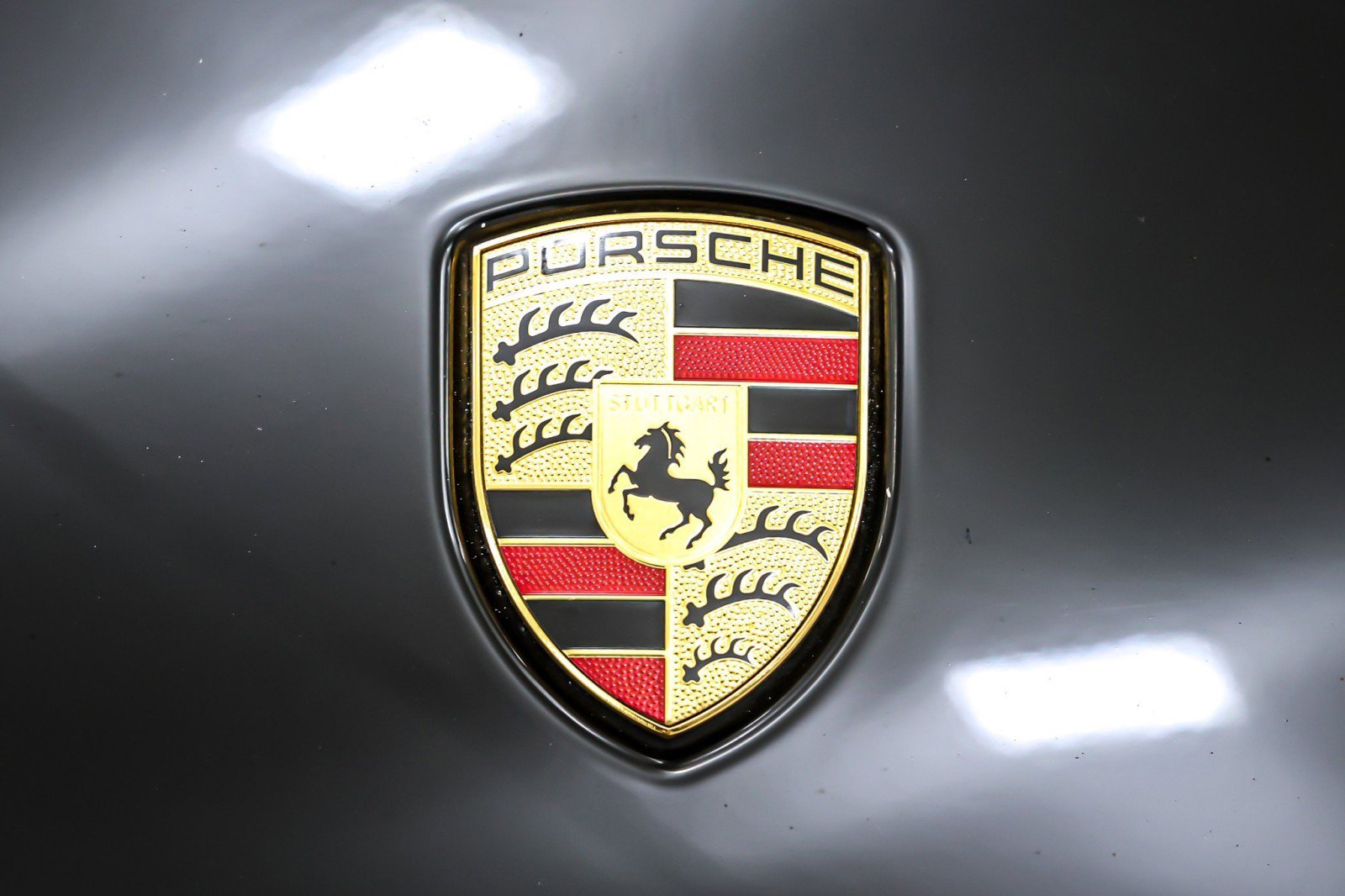 Used 2020 Porsche Macan S image 14