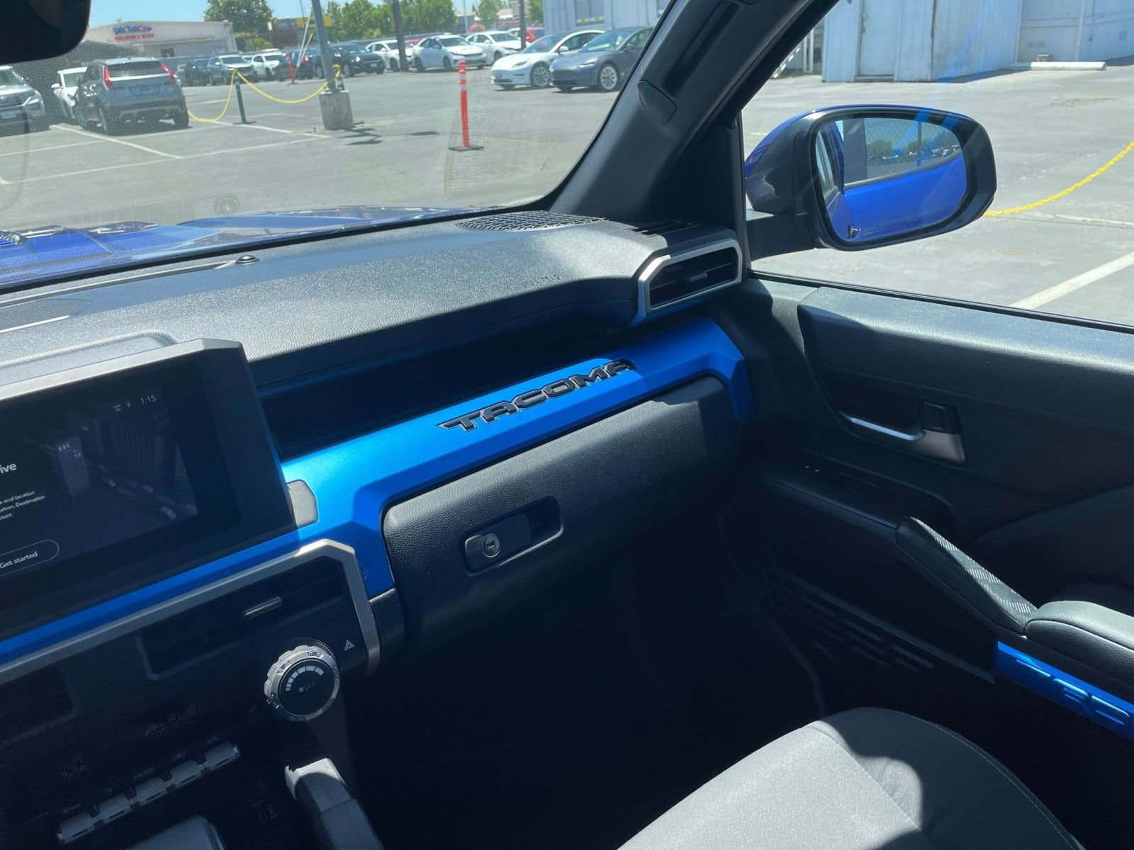 Used 2024 Toyota Tacoma TRD Sport image 34