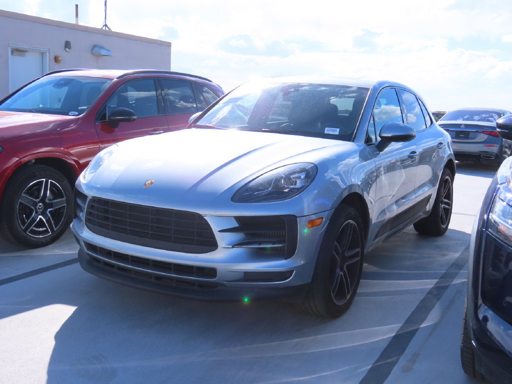 Used 2020 Porsche Macan S AWD/4WD image 2