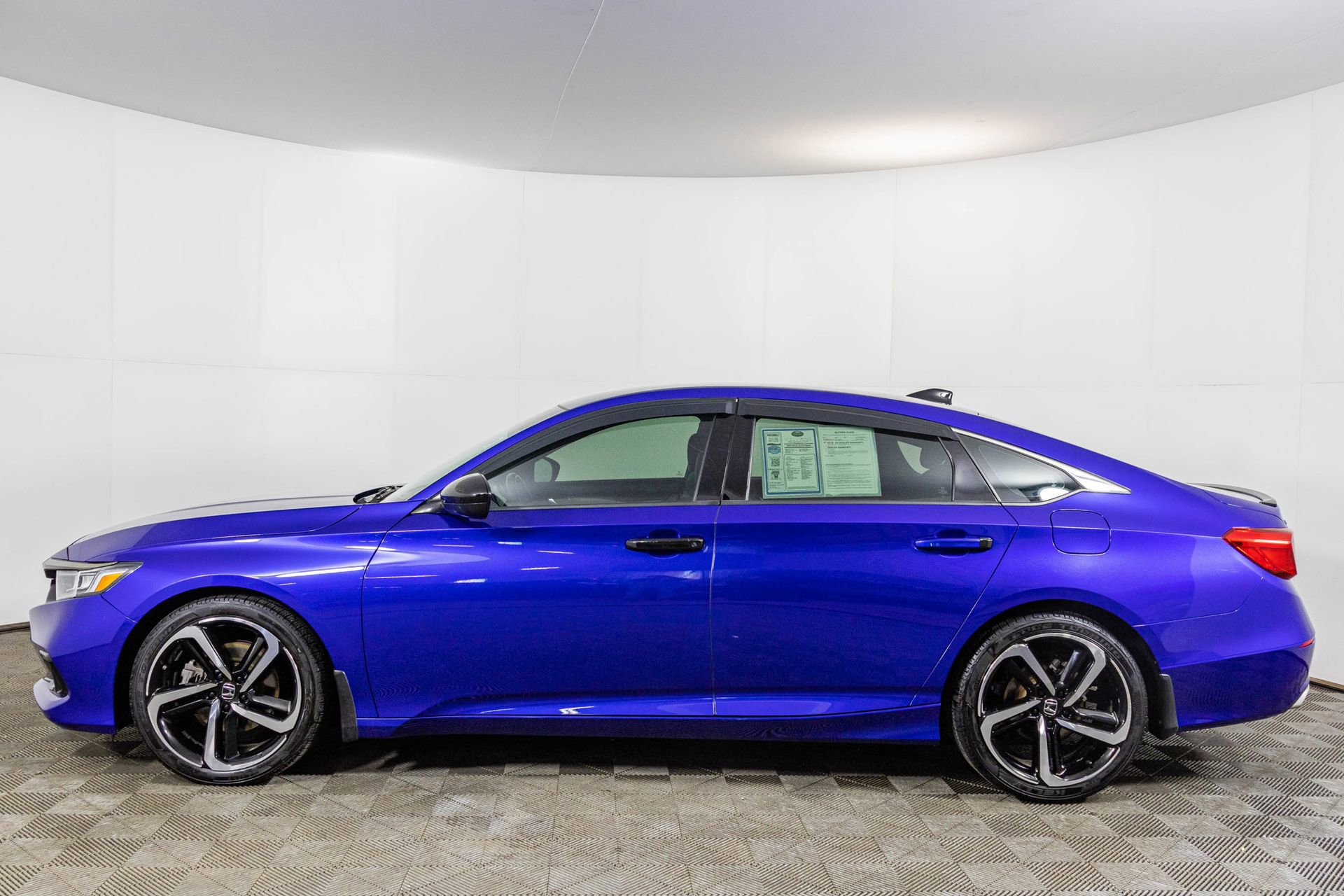 Used 2022 Honda Accord Sport image 17