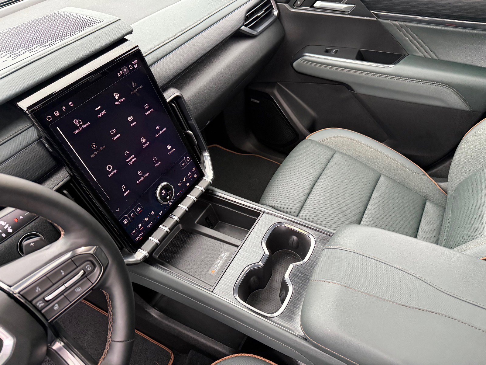 Certified 2025 GMC Acadia AT4 w/ Luxury Package image 25