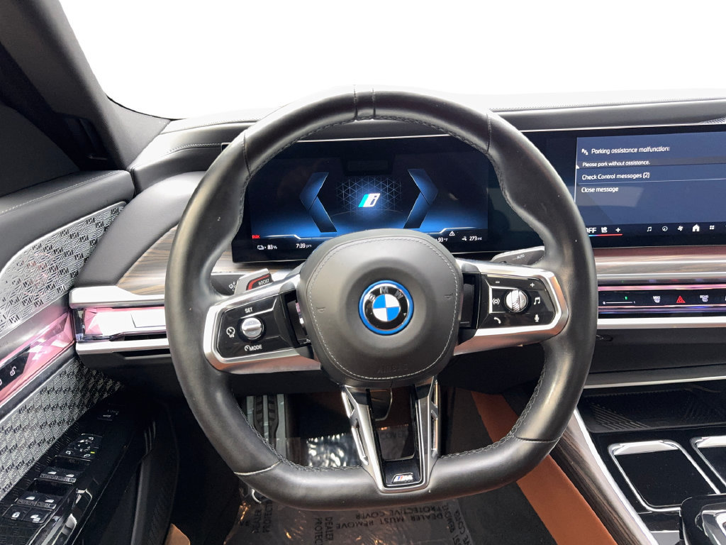 Used 2024 BMW i7 xDrive60 w/ Executive Package AWD/4WD image 56
