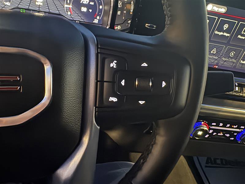 Used 2025 GMC Sierra 1500 SLT AWD/4WD image 21