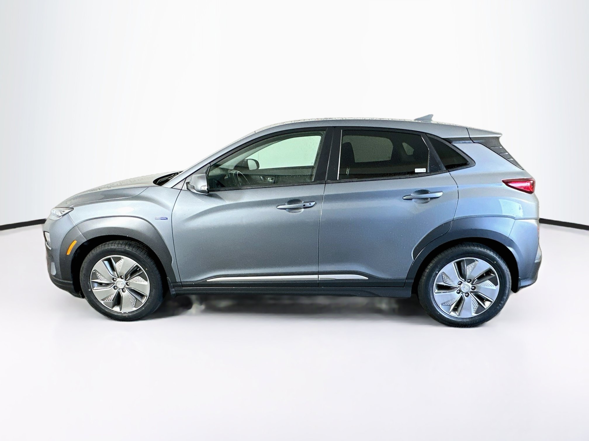 Used 2019 Hyundai Kona Limited FWD image 4