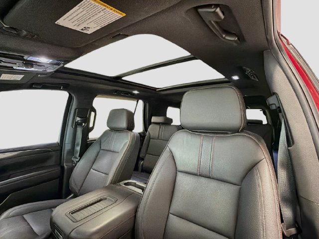 Used 2024 Chevrolet Tahoe RST w/ Luxury Package AWD/4WD image 22