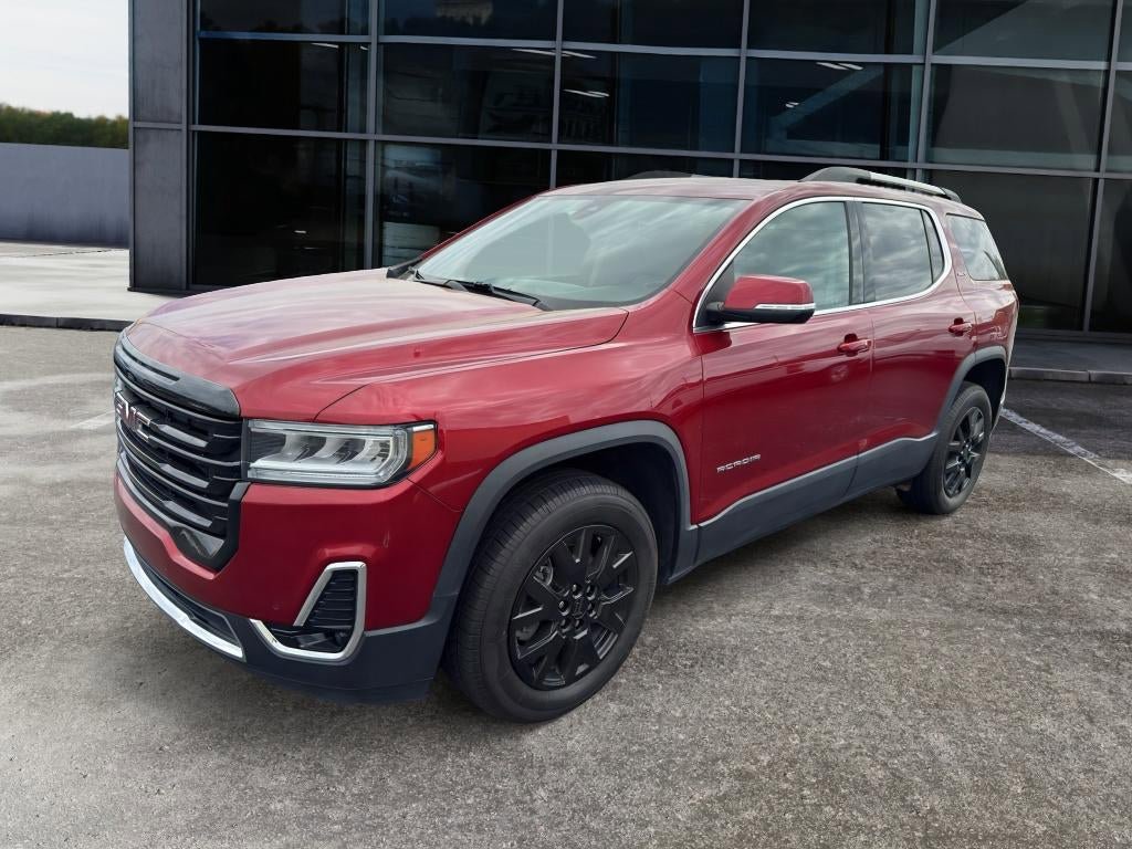 Used 2023 GMC Acadia SLT image 3