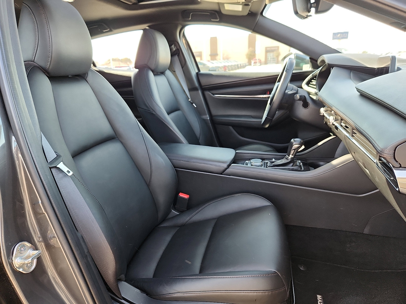 Used 2023 MAZDA MAZDA3 s image 15