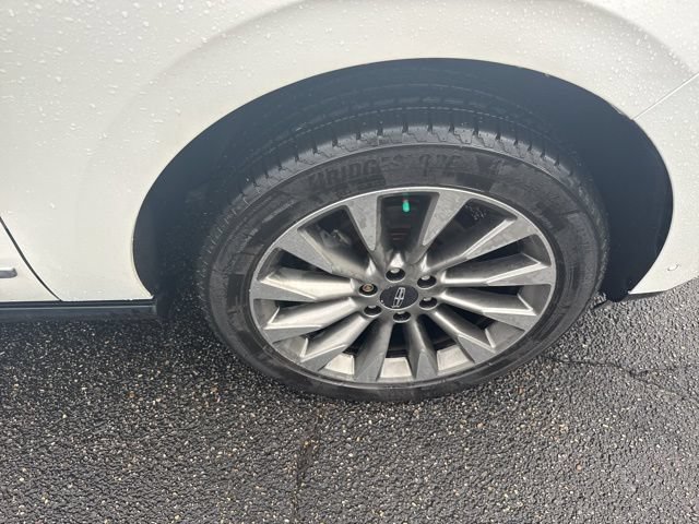 Used 2020 Lincoln Navigator Reserve AWD/4WD image 35