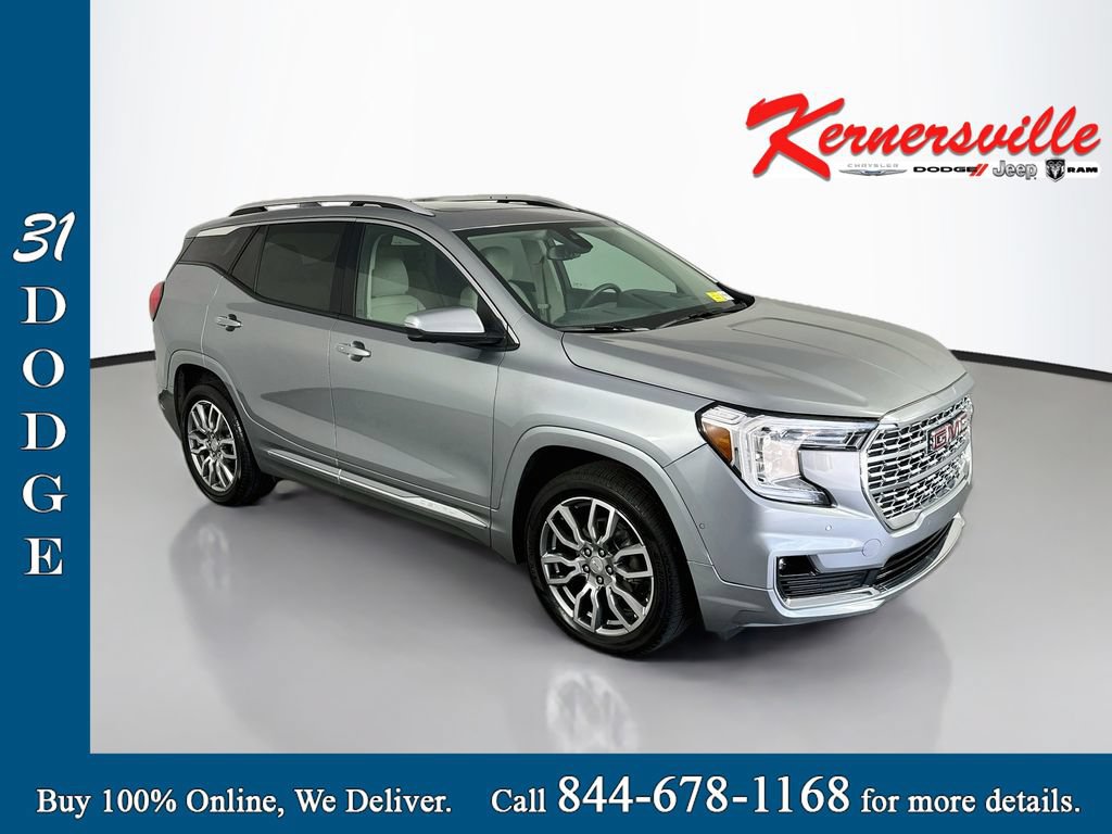 Used 2024 GMC Terrain Denali w/ Denali Premium Package